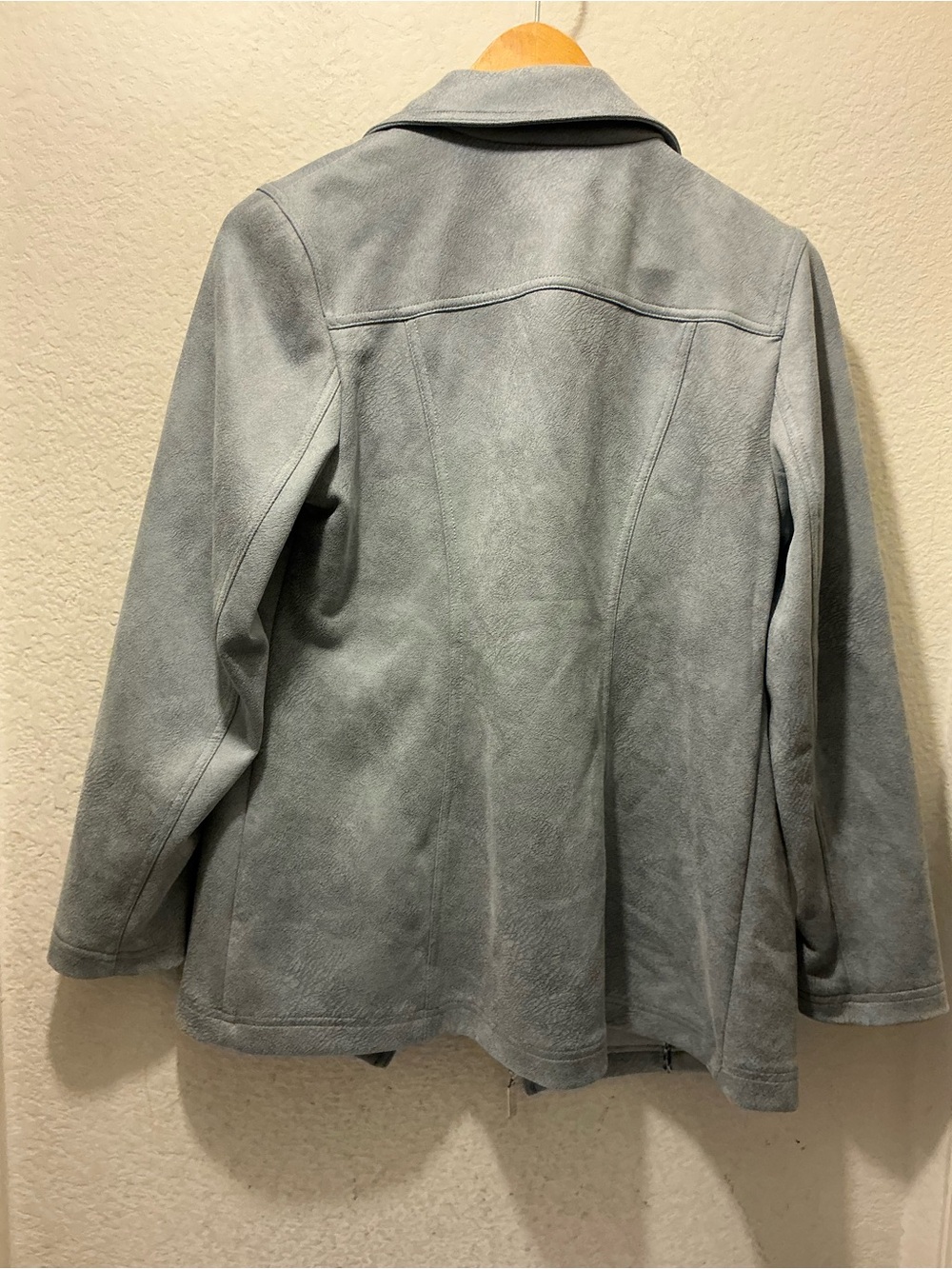 Chico's Light Gray Suede Moto Jacket Chico size 0 US 4/6 - Picture 3 of 5